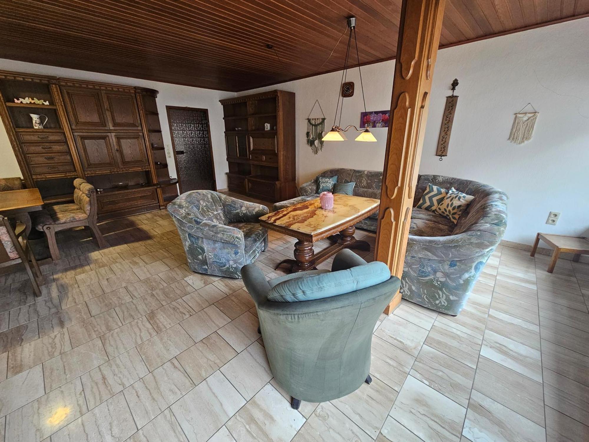Gaestehaus Weisses Lamm - Monteurzimmer Nordhalben Экстерьер фото